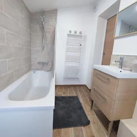 à La Campagne Hébergement de vacances *